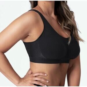 TrueKind Bra Womens Small Black Daily Comfort Wirefree Shaper Casual Neutral
